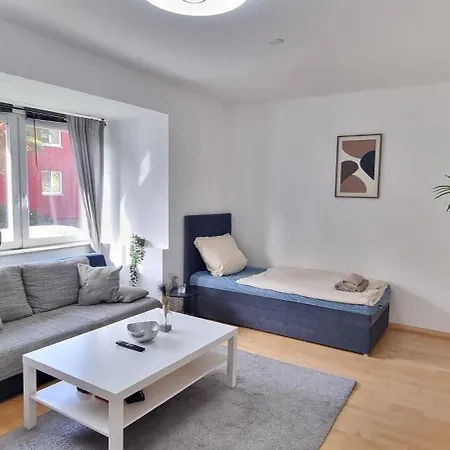 80qm-3 Rooms-free Parking-fast Wifi- Casa Bella Hannover